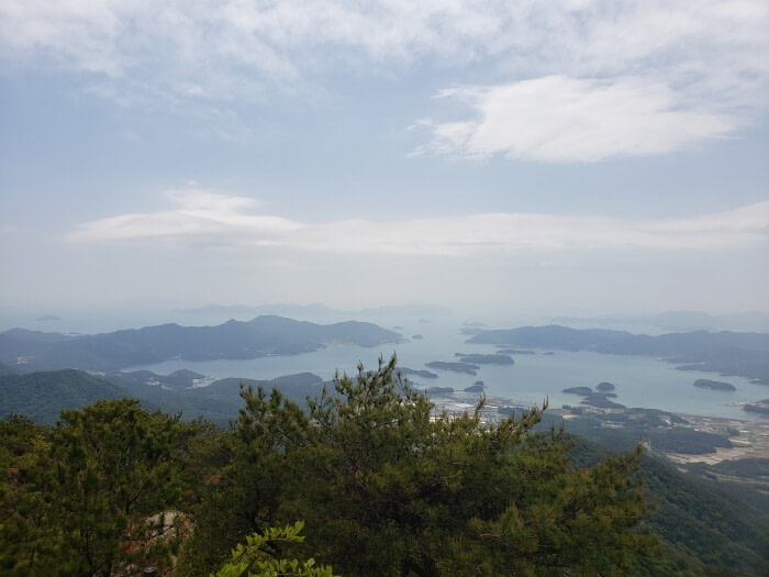 A view of Goseong and Tongyeong islands and landscape