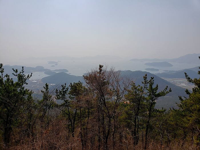 Islands and peninsulas below belonging to Goseong, Tongyeong, and Namhae