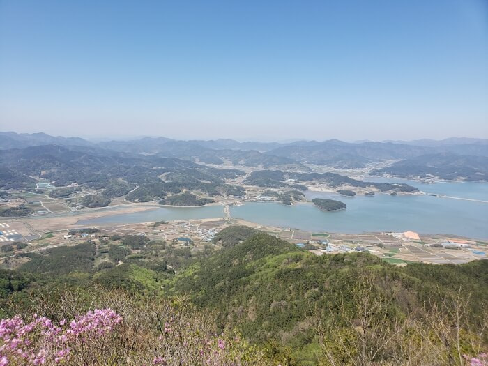 A view of a bridge across the water below