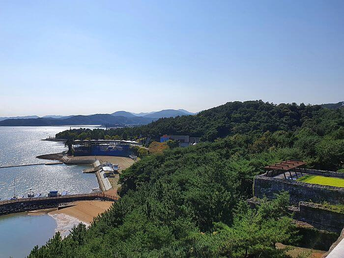 Yi Sun Shin theme area and Natural History Museum along the coast