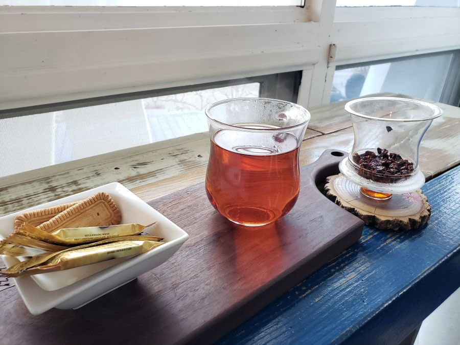 Goji tea in a glass