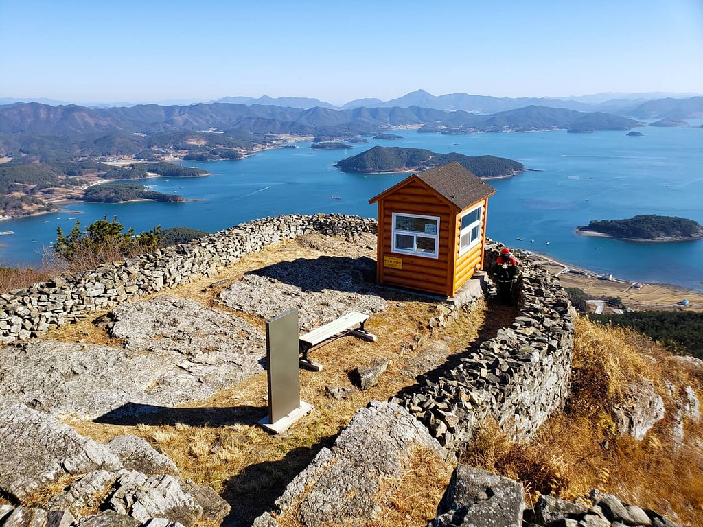 Rock wall and beacon station remains from the Joseon Dynasty on Jwaisan Mountain in Goseong